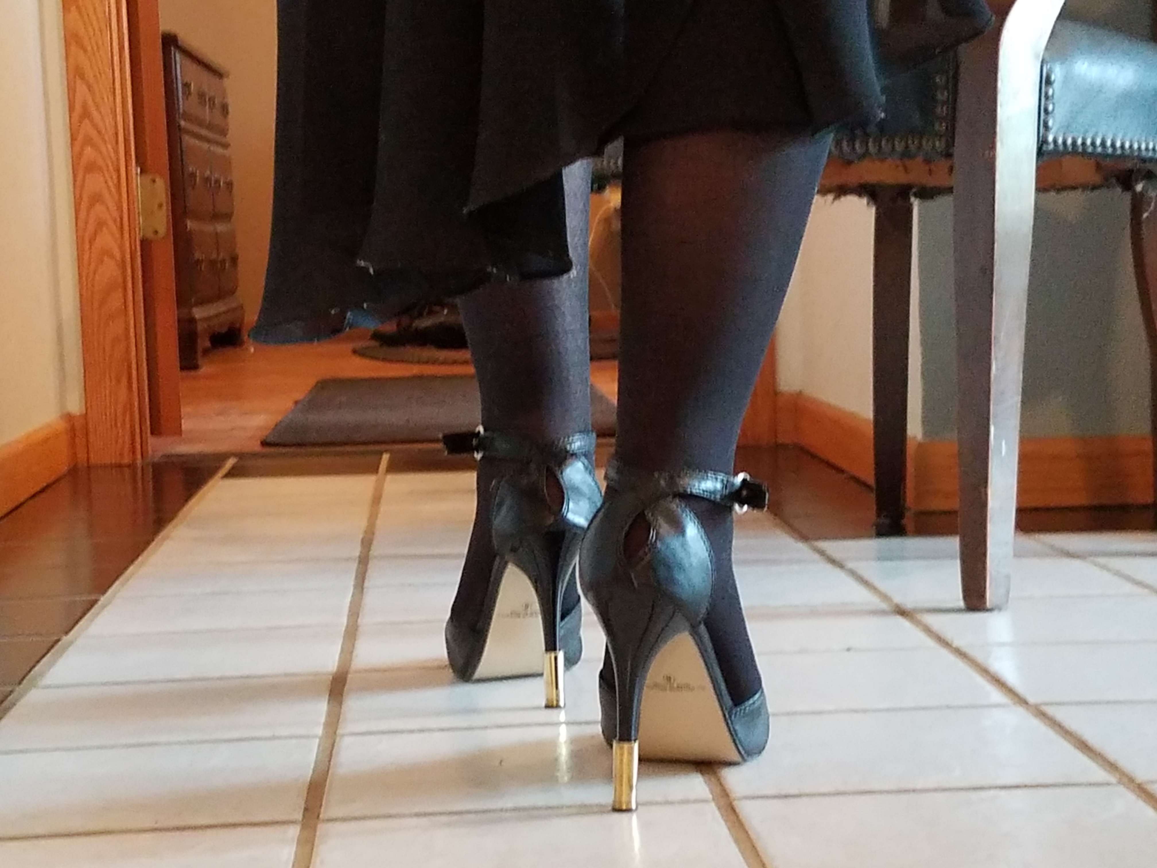 Hot Shot Heels Fashion Heel Protectors | IFundWomen