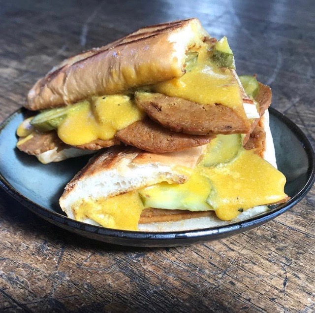 Pisces Rising + Seitans Helper's New Kitchen! IFundWomen