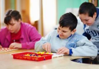 Kids-with-disabilities-work-at-cognitive-tasks-000039055834_Medium_preview