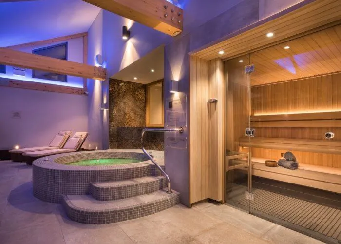 Sample Hot Tub & Sauna
