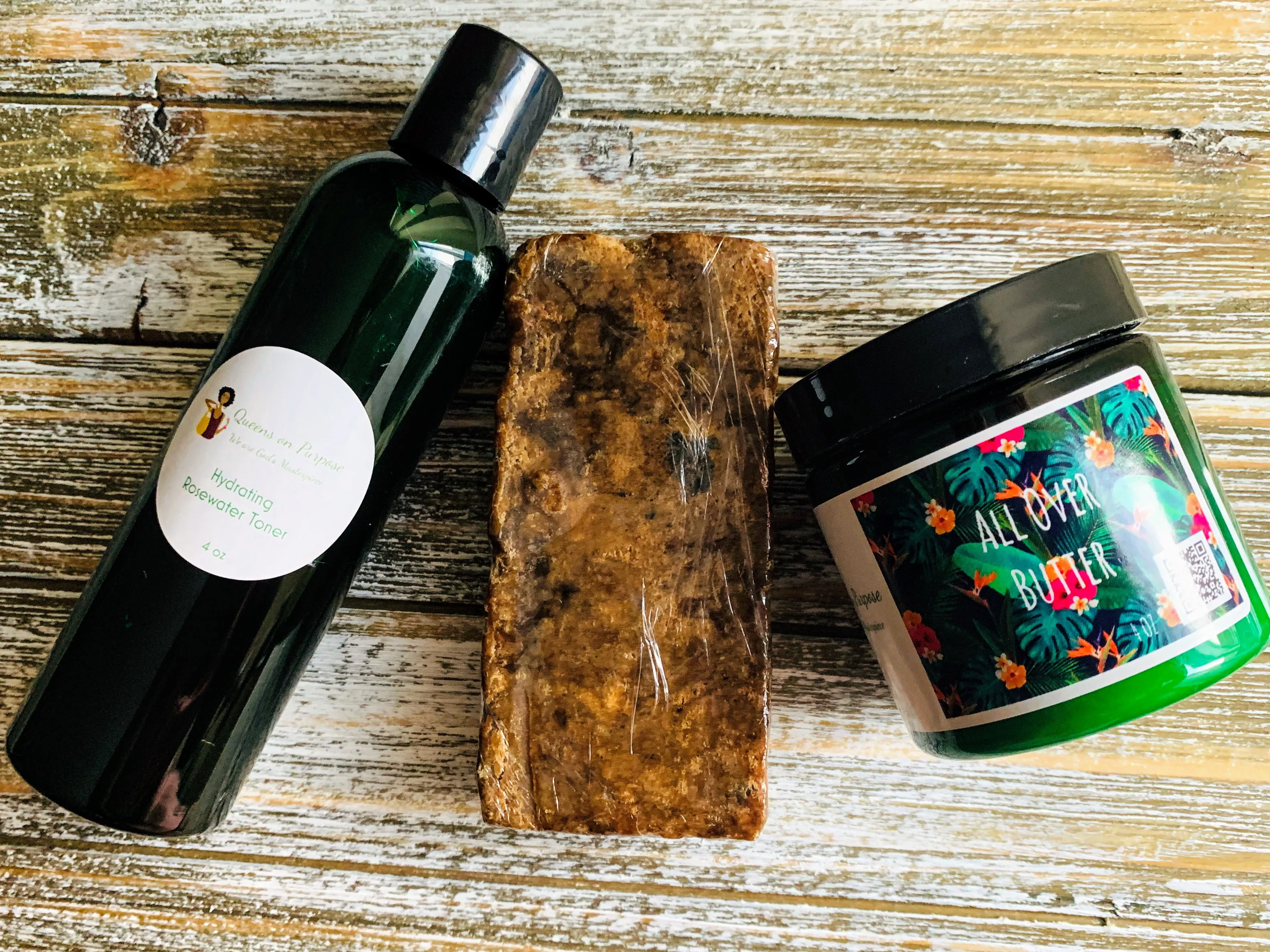 Natural Products by Queens on Purpose